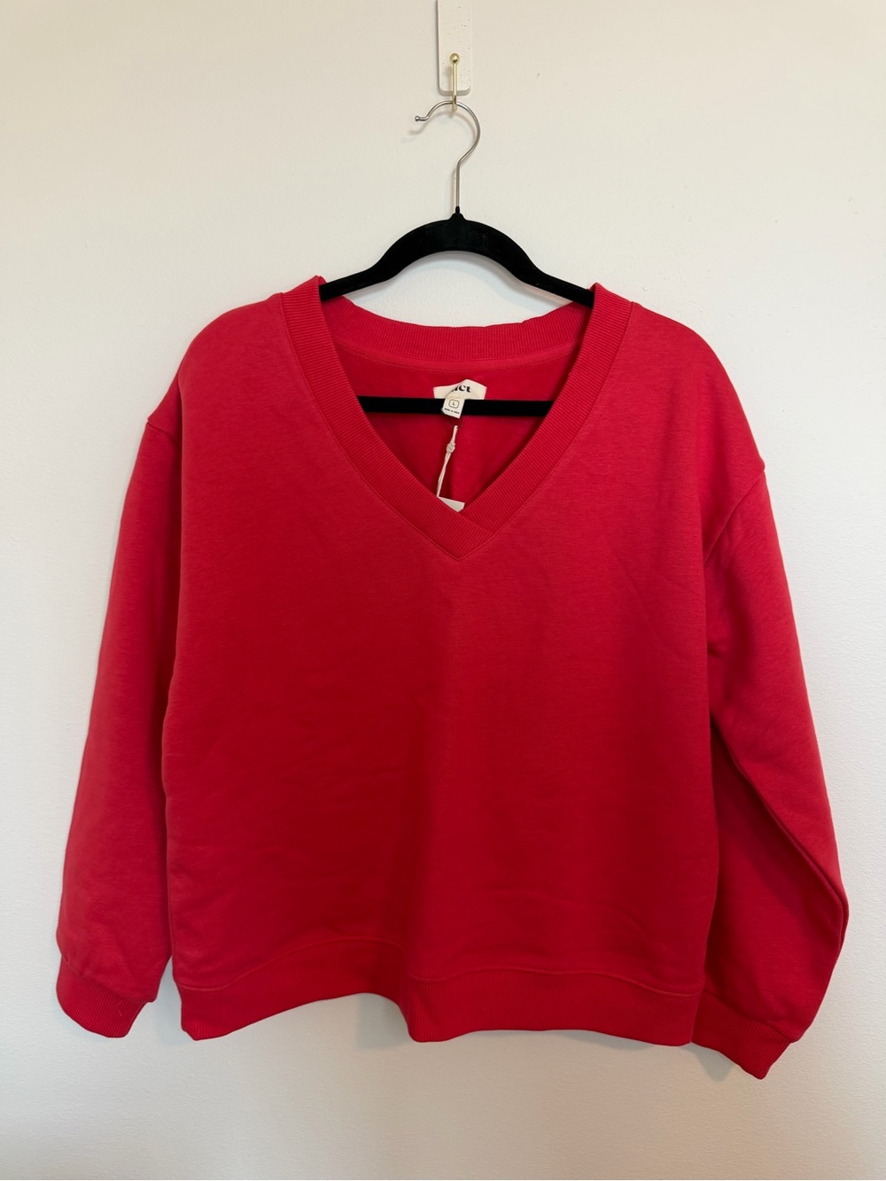 Pact Women's Rococco Red Calla V-Neck Sweatshirt